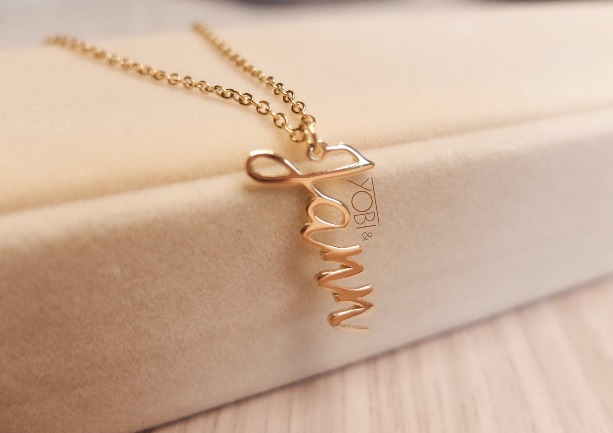 Personalized Vertical Signature/Name Necklace